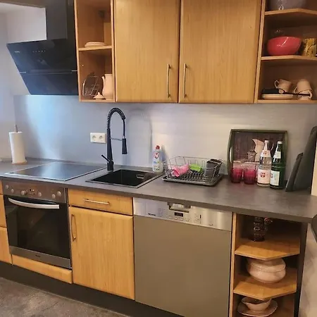 Krone 2 - Mernes 公寓 Marjoss