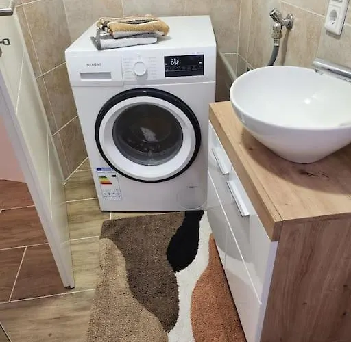 Krone 2 - Mernes * Marjoss